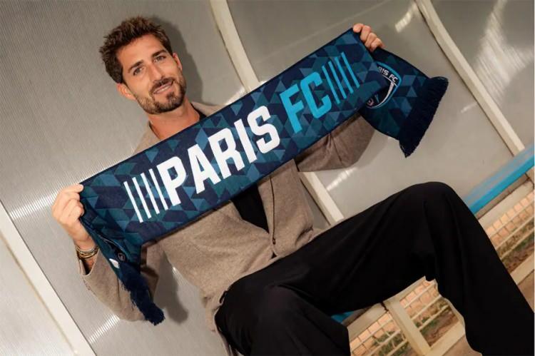 <p>Kevin Trapp ➡ Paris FC</p>