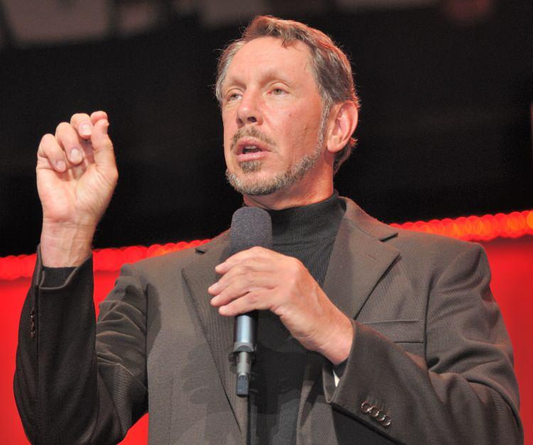 <p><span style="color:#B22222"><strong>2-LARRY ELLISON</strong></span></p>
<p> </p>
<p><br />
Serveti. 270,9 milyar dolar (Oracle)</p>