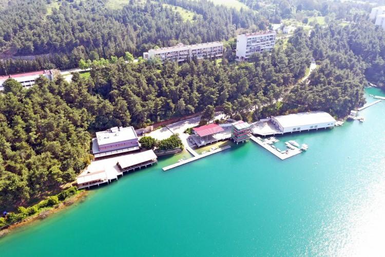 <p>7 Gazi University 747</p>
<p>6 Ege University 706</p>
<p>5 Ankara University 694</p>
<p>4 Koç University 671</p>
<p> </p>