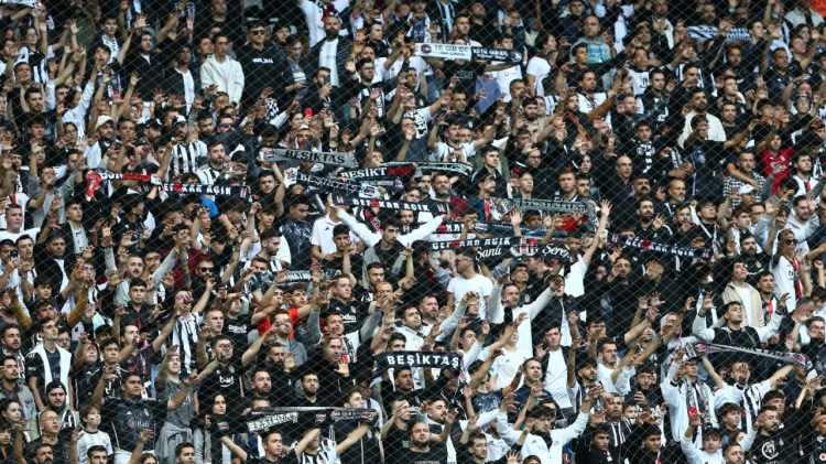 <p>3- Beşiktaş | 30.000</p>
