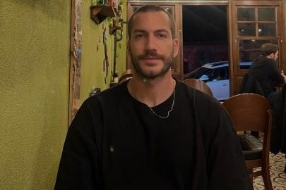 <p>10 yıl boyunca Fenerbahçe'de kürek spor dalında lisanslı bir sporcu olarak görev alan Girişken, hala spor hayatına aktif olarak devam ediyor. </p>
