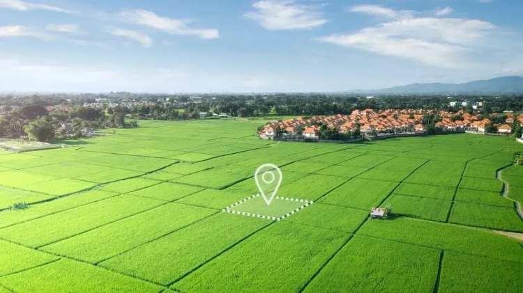 <p>Diyarbakır'ın Bağlar ilçesinde tek lot olarak satışa sunulan iki taşınmaz için toplamda 50 milyon TL, Tekirdağ Çorlu'daki beş taşınmaz için ise 20 milyon TL teminat bedeli öngörülüyor.</p>