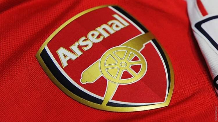 <p><strong><span style="color:#B22222">6)  ARSENAL</span>  |  İngiltere</strong></p>
