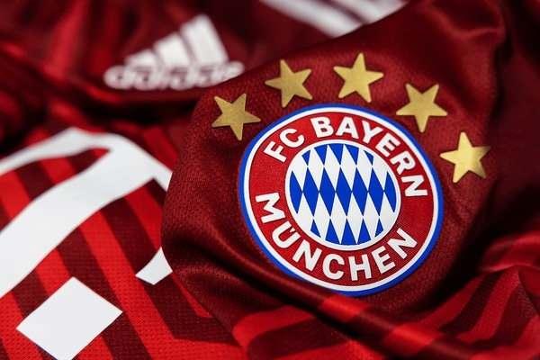 <p><strong><span style="color:#B22222">4) BAYERN MÜNİH </span> | Almanya</strong></p>