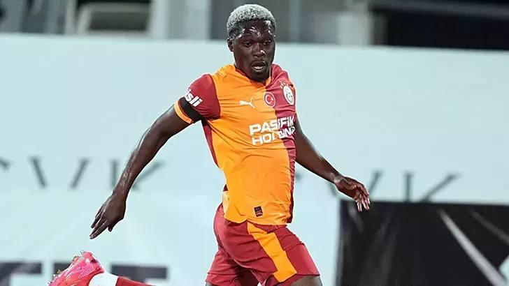 <p>* Derrick Köhn </p>
