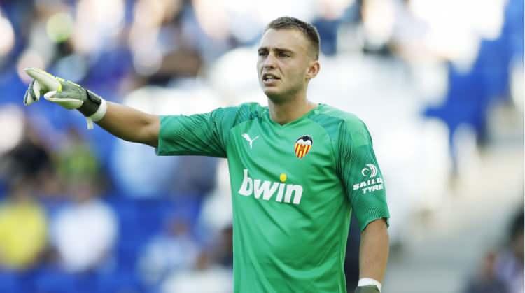 <p>7- Jasper Cillesen > Valencia<br />
<br />
* 2019-20<br />
<br />
* 35 milyon euro</p>