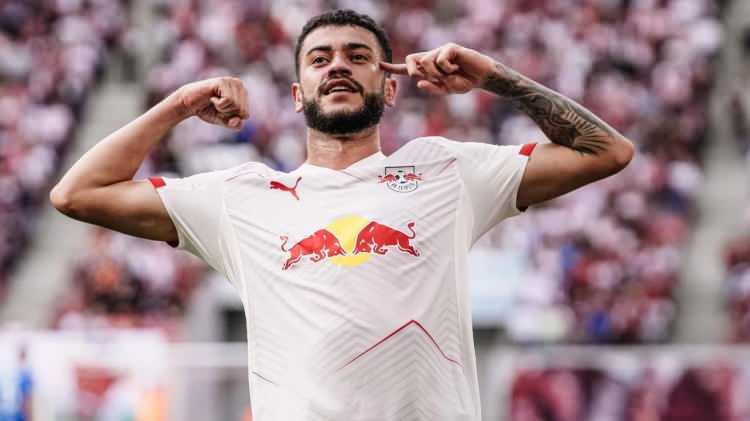 <p>14- Romulo | 2025-26<br />
<br />
* Göztepe > Leipzig<br />
<br />
* 20 milyon euro</p>