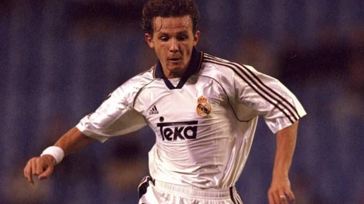 <p>11- Elvir Baljic | 1999-00<br />
<br />
* Fenerbahçe > Real Madrid<br />
<br />
* 21 milyon euro</p>