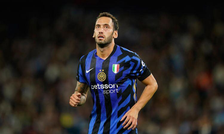 <p><strong> Ben Galatasaray’ın Hakan Çalhanoğlu’nu alma ihtimalini yüksek görüyorum.</strong></p>
