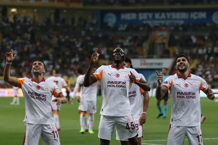 <p>Galatasaray'ın ise Şampiyonlar Ligi'nde lig aşamasını 29. sırada bitireceği tahmin edildi.</p>