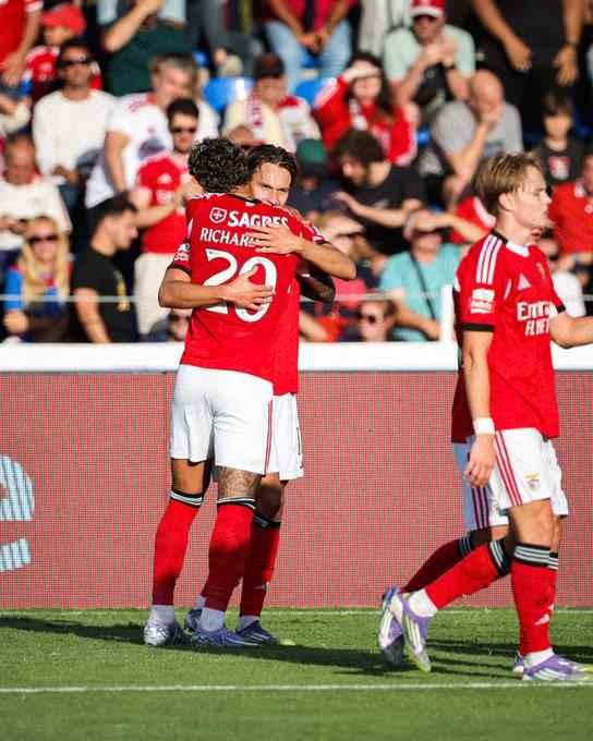 <p>19- Benfica <br />
<br />
SON 24'E KALMA ORANI: % 73<br />
<br />
SON 8'E KALMA ORANI: % 17</p>