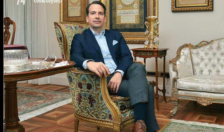 <p><strong><span style="color:#B22222">AHMET ÖZOKUR</span> |  850 MİLYON DOLAR</strong></p>
<p> </p>
<p>Yıldız Holding<br />
Yaş: 44</p>