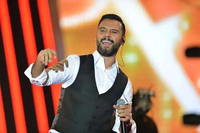 <p>Bu yıl <strong>17’ncisi düzenlenen Çubuk Kültür Festivali</strong>’nde sahne alan Alişan, konser sonrası basın mensuplarının kendisine yönelttiği soruları cevapladı.</p>
