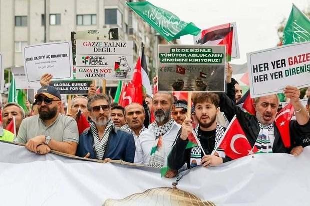 Ünlü oyuncular Gazze için ayakta: "Bütün gözler Sumud Filosu'nda"