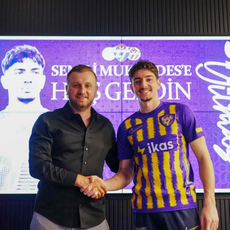 <p>5. sıranın altındaki takımlardan hiçbirinin şampiyonluk olasılığı yüzde 1'i bulmadı.</p>
