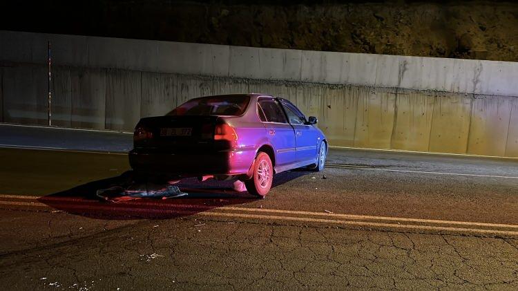 <p>İhbar üzerine kaza yerine polis, sağlık ve itfaiye ekibi sevk edildi. </p>
