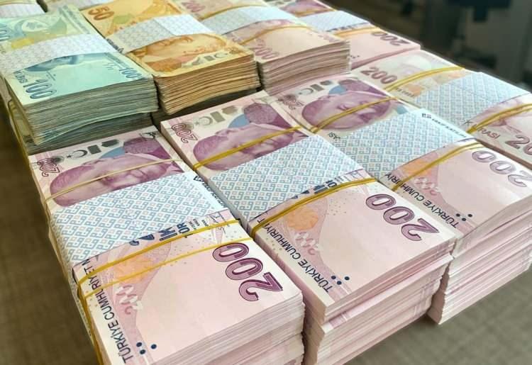 <p><span style="color:#B22222"><strong>9- En fazla kaç takside kadar imkan sunulur?</strong></span></p>
