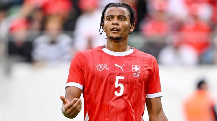 <p>Manuel Akanji  (GALATASARAY-FENERBAHÇE)</p>

