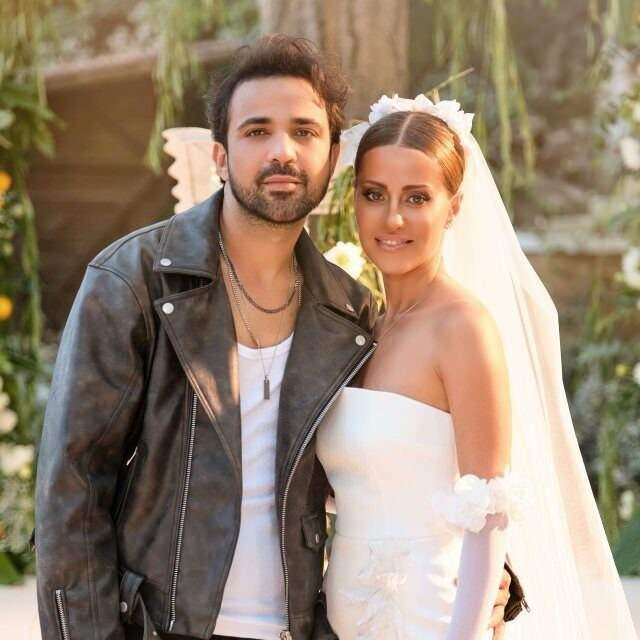 <p>Yakın zamanda nikah masasına oturmaya hazırlandığı meslektaşı Asil Gök'ün hastaneden bir karesini paylaşan Uluğ, Gök'ün ameliyat masasına yattığını duyurdu.</p>
