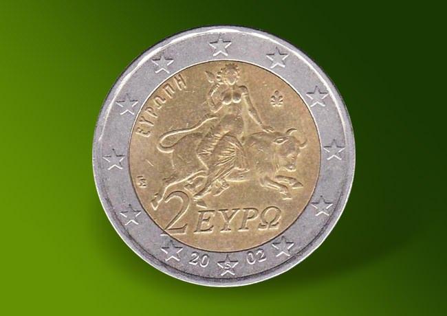 <p><strong>Paranın üzerinde "S" harfi bulunduğunu ve "Suomi" yani Finlandiya’yı temsil ettiğini söyleyen Feuser, paranın 2002 yılında Yunanistan için basıldığını belirtti.</strong></p>