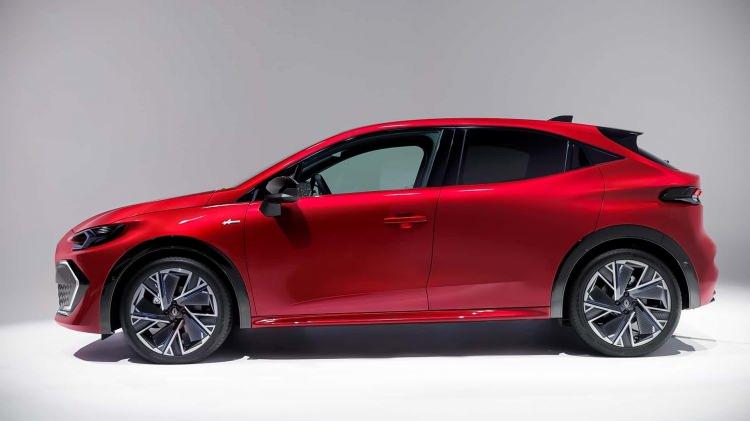 <p>Satışa sunulduğu ilk günden bugüne, Renault’nun hem dünya çapında hem de Türkiye’de en çok satan modeli olan Clio yenilendi.</p>

<p> </p>

<p>Renault’nun ikonik modeli Clio’nun altıncı neslinin dünya lansmanı Münih IAA Mobility 2025’te gerçekleşti.</p>

<p> </p>

<p>Bugüne kadar 5 milyondan fazla Clio’nun üretildiği Bursa Oyak Renault Otomobil Fabrikaları, yeni nesil Clio için de üretim merkezi olacak.</p>

