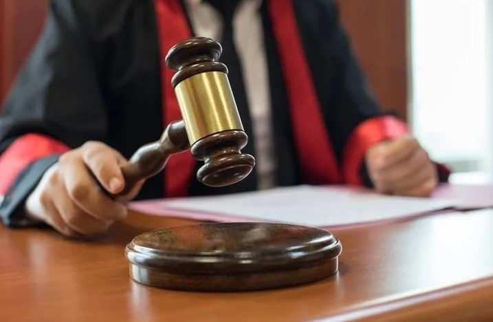 <p>Mahkeme, doğum tıbbi belgesinin yeni doğan bir çocuğun yasal kimliğini elde etmesi açısından önemli bir temel oluşturduğunu vurguladı.</p>
