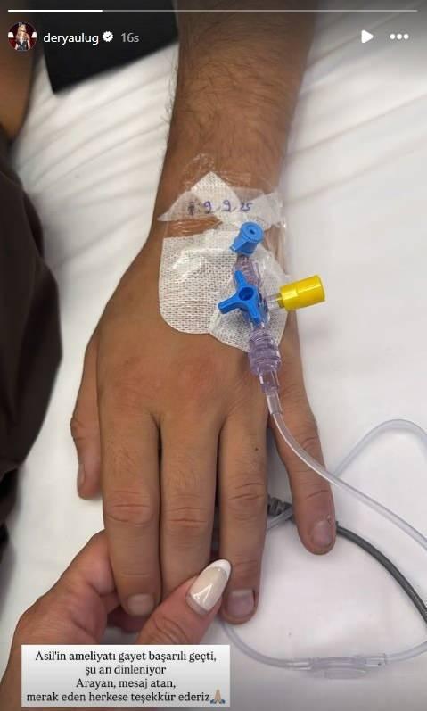 <p>"AMELİYATI BAŞARILI GEÇTİ"</p>

<p>Ünlü şarkıcı paylaşımında "Asil’in ameliyatı başarılı geçti. Şu an dinleniyor. Arayan, mesaj atan ve merak eden herkese teşekkür ederiz" ifadelerine yer verdi.</p>
