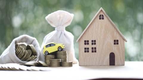 <p>Sisteme araç sahibi olmak için giren vatandaşlar adına örnek vermek gerekirse, 1 milyon lira sözleşme tutarlı müşteri bazlı, sabit taksitli seçeneği ele alalım. Yine kampanyalı ve kampanyasız olarak iki farklı seçenek sunuluyor.</p>
<p> </p>
