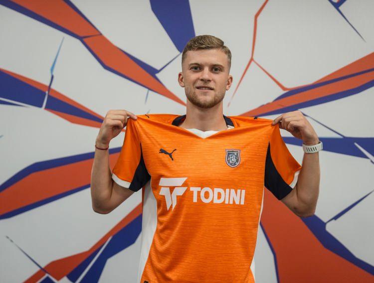 <p>Jakub Kaluzinski (Orta Saha) | Antalyaspor - Başakşehir</p>
