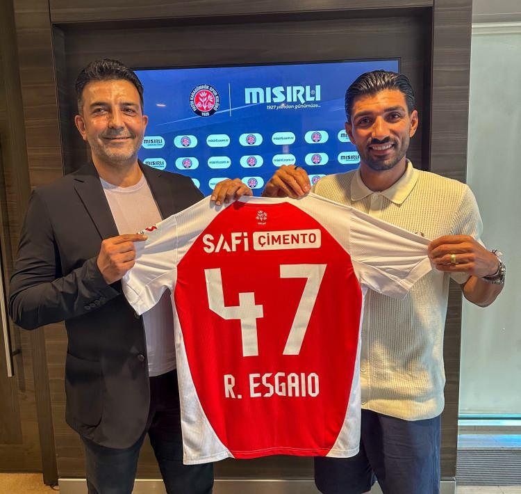 <p>Ricardo Esgaio (Sağ bek) | Sporting Lizbon → Fatih Karagümrük</p>
