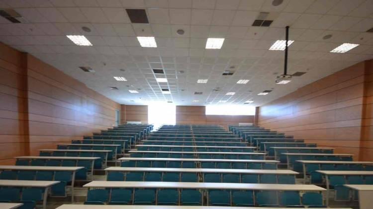 <p>17. Düzce Üniversitesi</p>
<p> </p>
