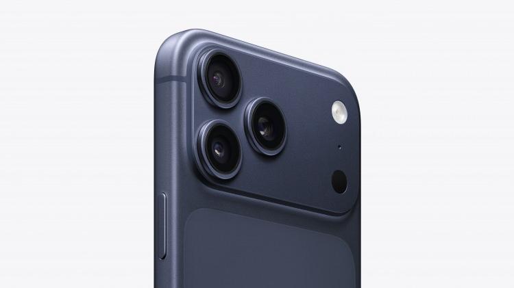 <p>Cihaz, bugüne kadar üretilmiş en güçlü iPhone modeli olarak konumlanıyor ve sunduğu özelliklerle beklentileri aşıyor.</p>
