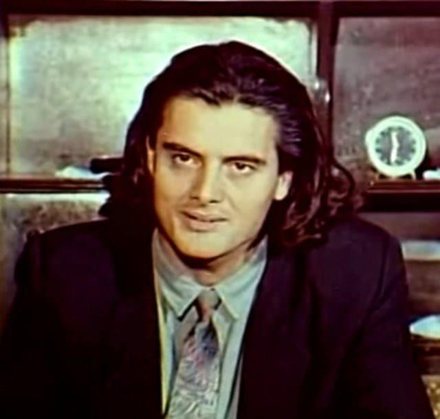 <p>1980 ve 90'lı yıllarda birçok filmde rol alan ve podyumlarda boy gösteren Koç, <strong>"Burada insanın özüne dönüp de özüyle beraber, kendisiyle tanışması çok önemli. Onun için burayı seçtim" </strong>dedi.</p>
