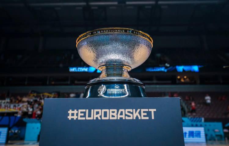 <p>12 Dev Adam, EuroBasket 2025 finalinde Almanya ile karşı karşıya geldi.</p>