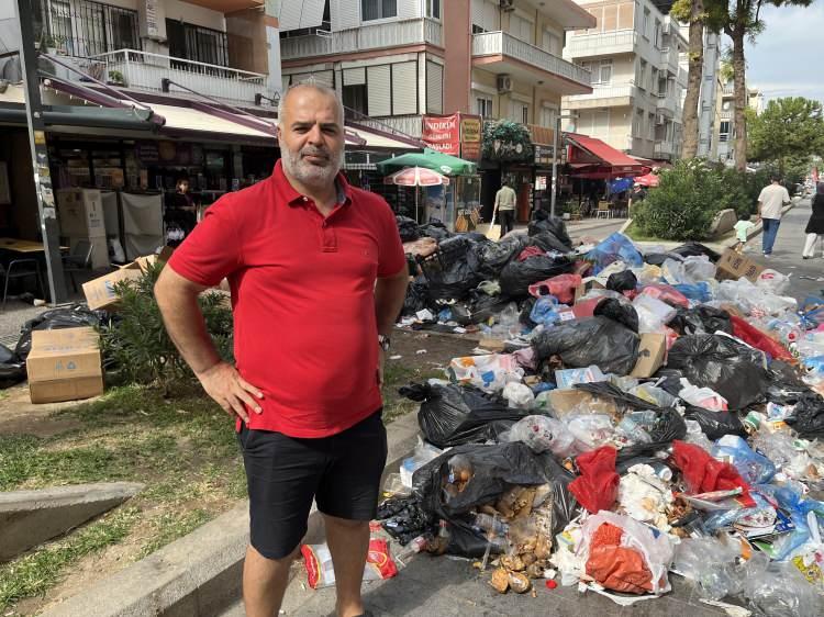 <p><span style="color:#A52A2A"><strong>BUCA BELEDİYESİNİ GÖREVE ÇAĞIRDILAR </strong></span></p>

<p>Forbes Çarşısı esnafı ve çevre sakinleri, yetkililerin soruna kayıtsız kaldığını ifade ederek Buca Belediyesi'ni göreve çağırdı.</p>
