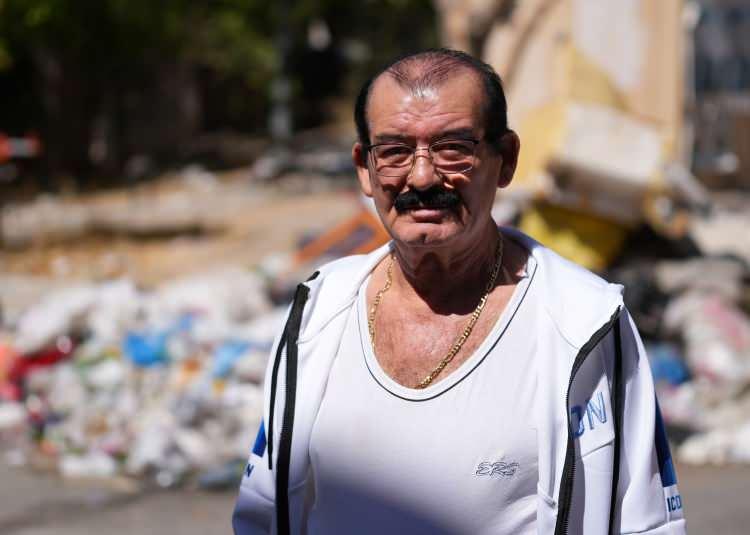 <p>İnönü Mahallesi'nde oturan <strong>Münir Coşkun (70),</strong> Almanya'da yaşadığını ve yılın belli dönemlerinde buradaki evine geldiğini söyledi. </p>
