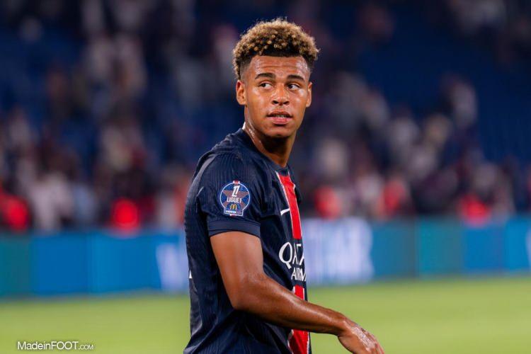 <p>Désiré Doué - Paris Saint-Germain</p>
