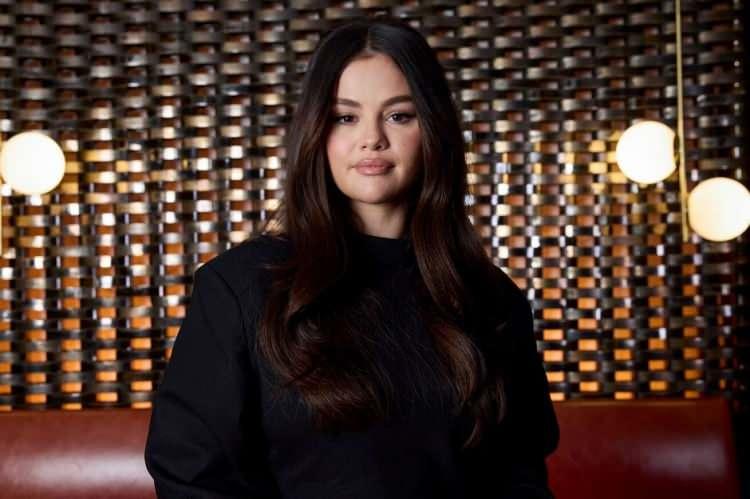 <p><span style="color:inherit"><strong><span style="color:rgb(178, 34, 34)">SELENA GOMEZ </span> |  FİLİSTİN</strong></span></p>

<p><span style="color:inherit"> </span></p>

<p><span style="color:inherit"><strong>Oyuncu - şarkıcı</strong></span></p>

<p> </p>
