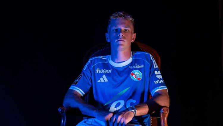 <p>Lucas Hogsberg - RC Strasbourg</p>
