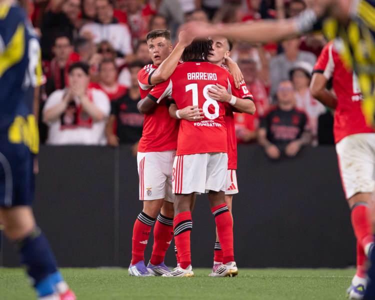 <p>2: SL Benfica (101)</p>
