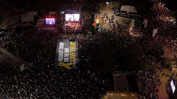 <p>Şu anda Gazze'de 48 İsrailli rehinenin bulunduğu ve bunlardan 20'sinin hayatta olduğuna inanılıyor.</p>
<p> </p>