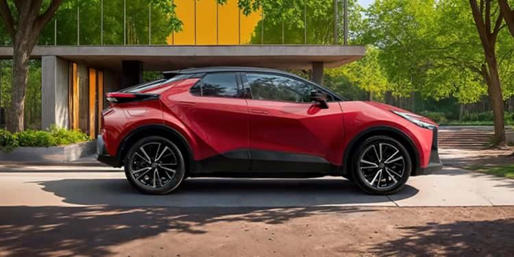 <p><span style="color:#B22222"><strong>9. Toyota:</strong></span></p>
<p> </p>
<p>1,055,135</p>