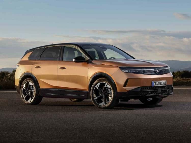 <p><span style="color:#B22222"><strong>7. Opel:</strong></span></p>

<p> </p>

<p>1,196,999</p>
