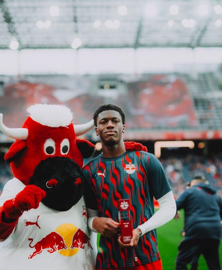 <p>Joane Gadou - RB Salzburg</p>