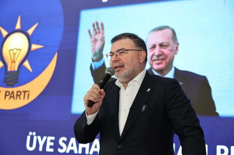 <p>Programa, AK Parti İzmir İl Başkanı Bilal Saygılı, İzmir Milletvekili Yaşar Kırkpınar, İl Başkan Yardımcıları, AK Parti Kemalpaşa İlçe Başkanı Metin Yaşar, ilçe yönetim kurulu üyeleri, mahalle başkanları ve yeni üyeler katıldı. </p>
