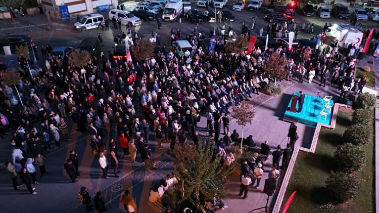 <p>1960'lı yıllarda yapılan restorasyonda, pencerenin yerinin değişmesi sonucu düzenek izlenemez hale gelmişti. 2011'de değişik üniversitelerden bilim insanlarının yaptıkları çalışmayla yeni bir pencere açılarak olayın tekrar izlenmesi sağlanmıştı.</p>

<p> </p>

