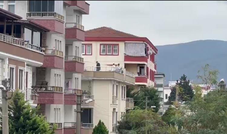 <p>Kütahya'nın Simav ilçesi ve Naşa civarı, Batı Anadolu'nun aktif fay hatlarından biri üzerinde yer alıyor. </p>
