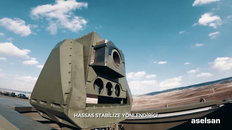 <p>Haberde ayrıca, ASELSAN'ın Türk Silahlı Kuvvetleri'ne 460 milyon dolar değerinde radar ve elektronik harp kabiliyetine sahip 47 araç teslim ettiği hatırlatıldı.</p>
