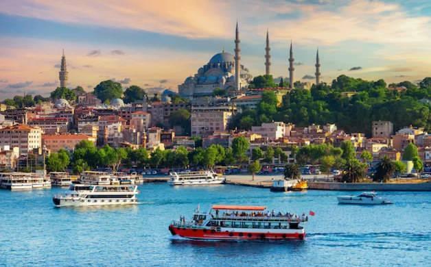 <p><span style="color:#000000"><strong>KASIM &mdash; İSTANBUL</strong></span></p>

<p>&nbsp;</p>
