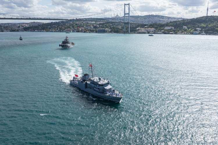 <p><span style="color:rgb(20, 35, 58)">Kuzey Deniz Saha Komutanı Tüm</span><span style="color:rgb(20, 35, 58)">ı. </span><span style="color:rgb(20, 35, 58)">amiral Aziz Bakıoğlu'nun konuşmasının ardından anıt özel defteri imzalandı. Ardından Barbaros Türbesi'nde dua edilerek özel defter imzaland</span></p>
